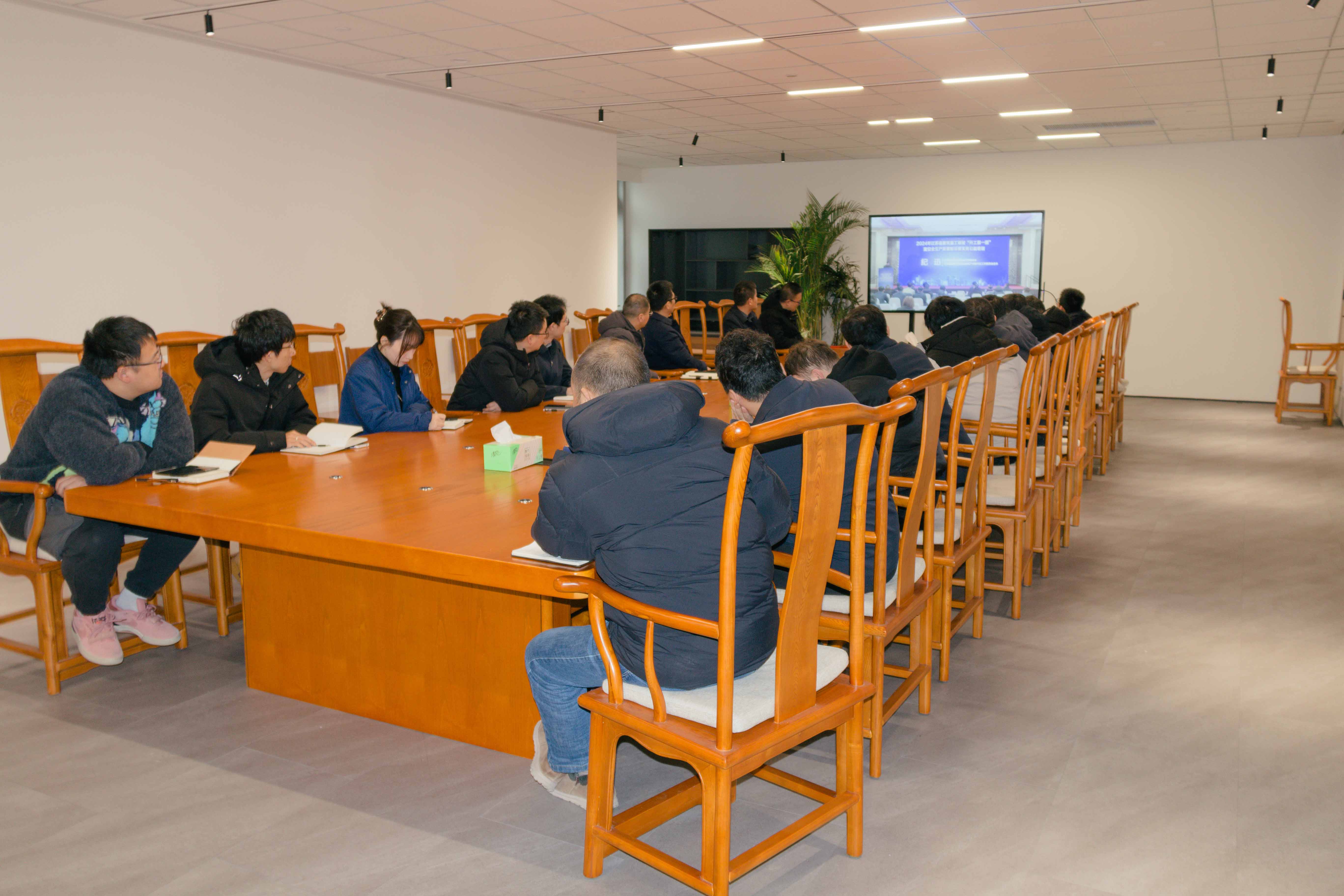 1709106963136226.jpg 4fd17674f2a4c16e0789bd8fb98a446.jpg